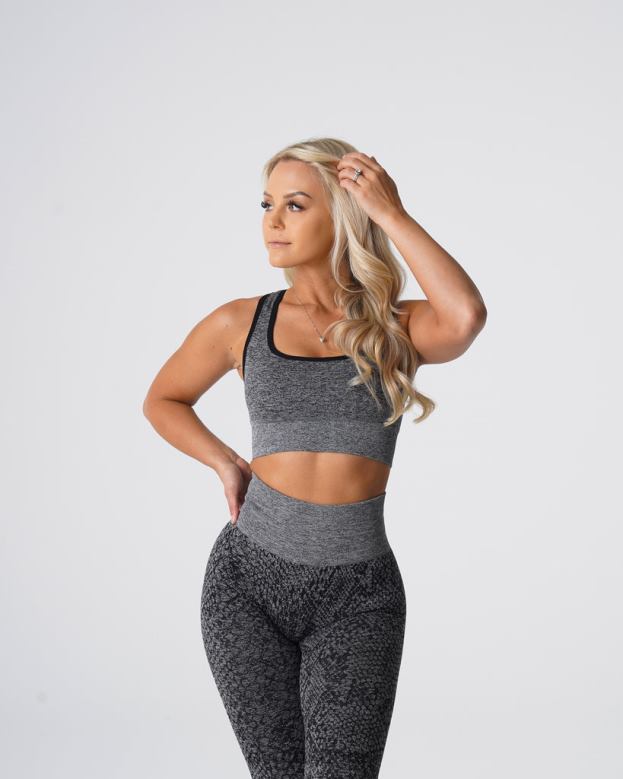 NVGTN Trikoot 8D6ZZ215 NVGTN naiset snakeskin eclipse saumattomat rintaliivit mustapilkuinen kunto